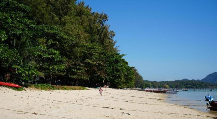 Oyo450拉威公寓度假村 Rawai 外观 照片
